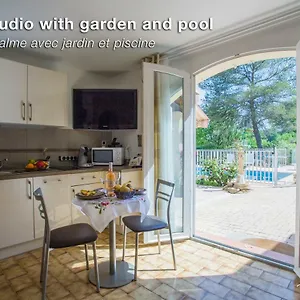 Quiet Studio With Garden And Pool - Dodo Et Tartine Peypin